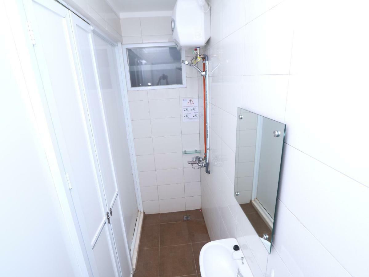 Kamar Keluarga Tanah Abang 호텔 자카르타 외부 사진